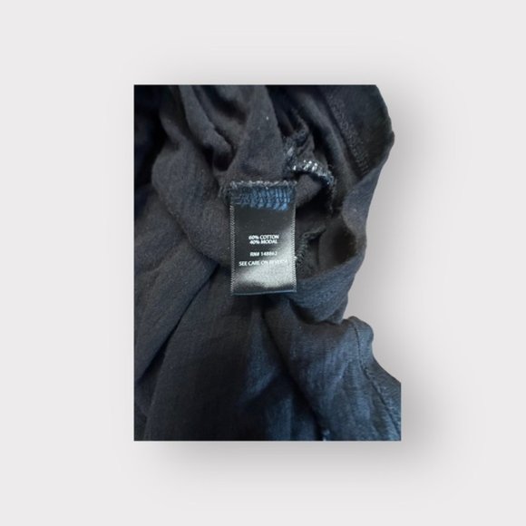 Women’s Torrid 0 Black Wrap Surplice Tiered Ruffle Top L XL 12 - Picture 14 of 14